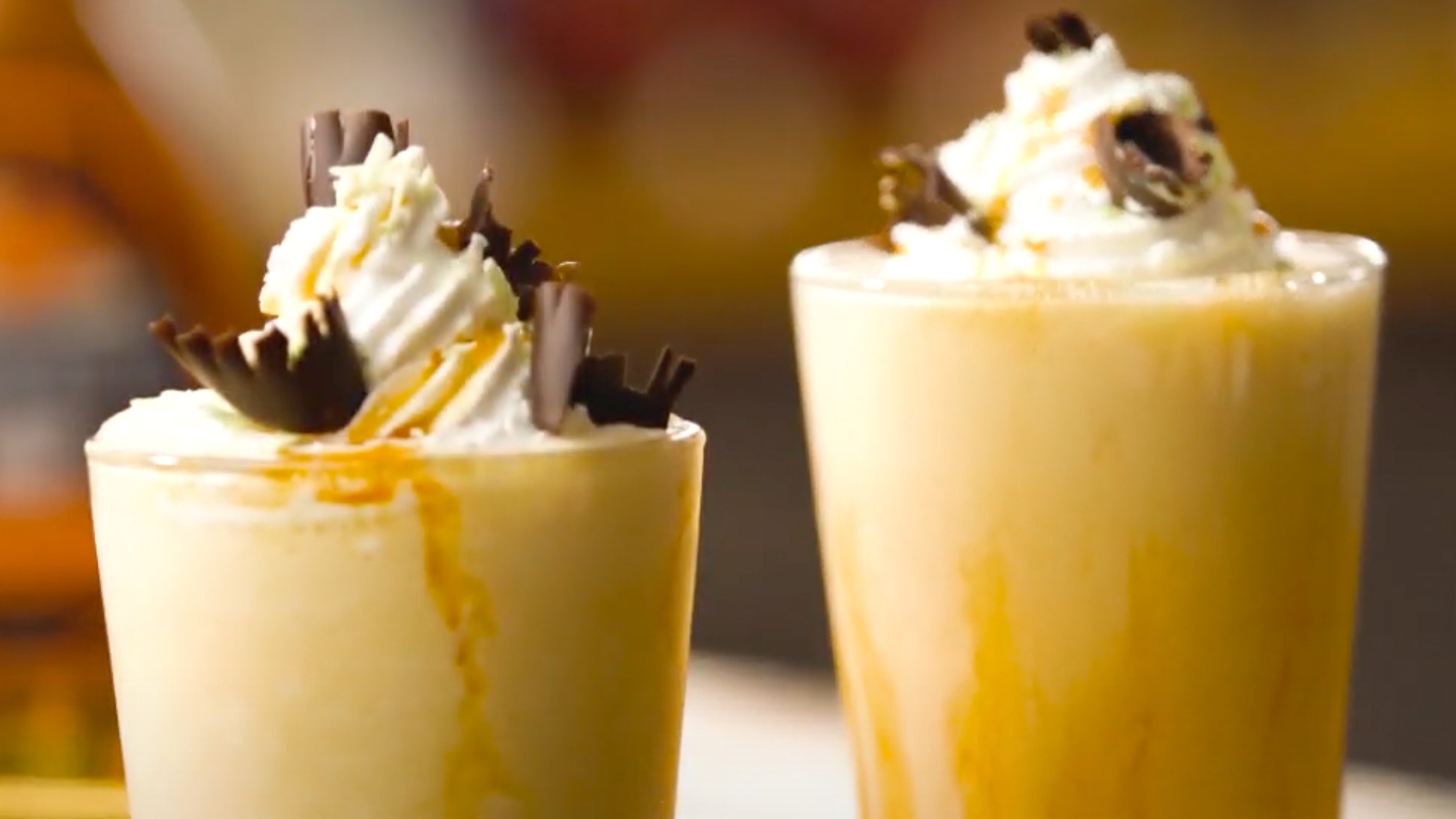 HERSHEY'S Salted Caramel Shake